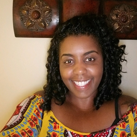 Meet your Posher, Tamika - Picture 1 of 1